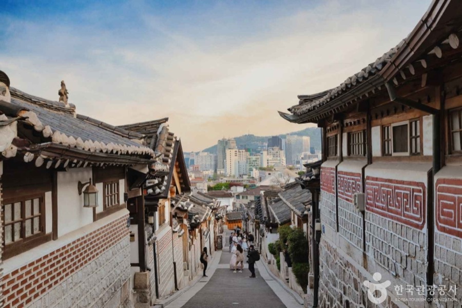 Bukchon Hanok Village